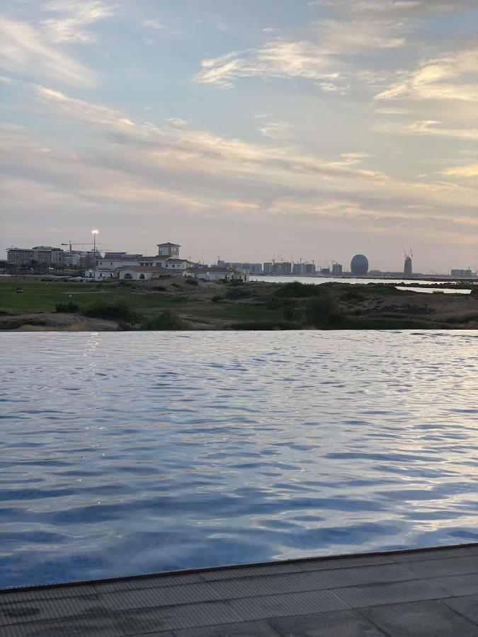Yas Island Apartment อาบูดาบี ภายนอก รูปภาพ