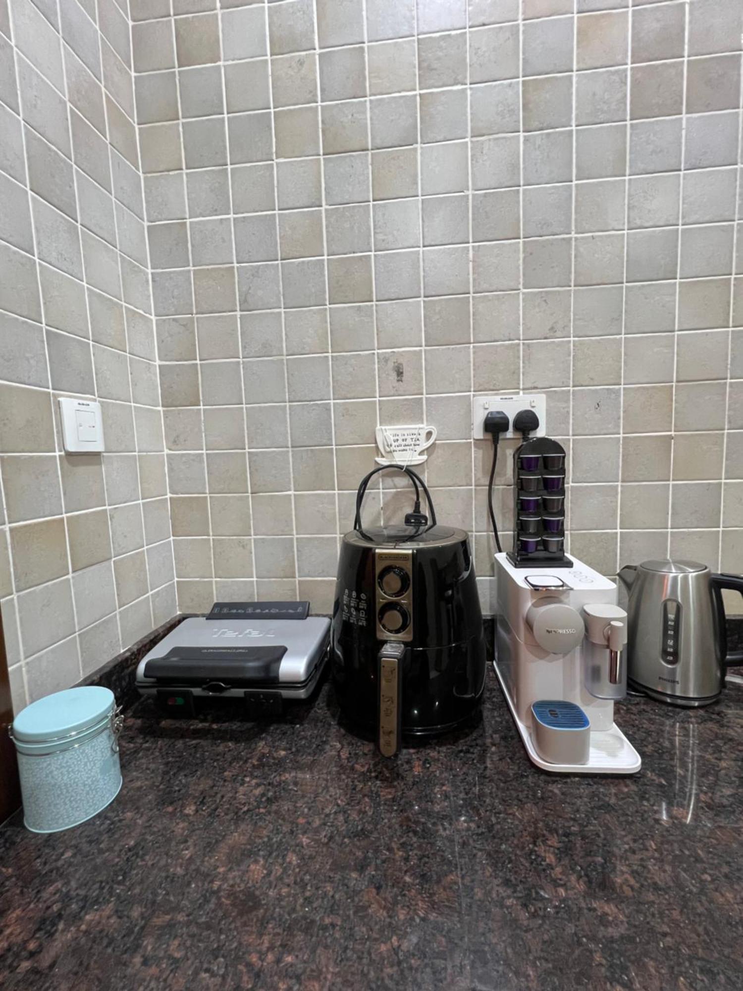 Yas Island Apartment อาบูดาบี ภายนอก รูปภาพ